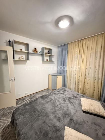 Apartament 3 camere decomandate – zona Decebal, Oradea - 5
