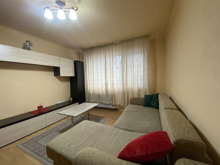 Apartament cu doua camere, Aparatorii Patriei, 79.000€ negociabil - 3