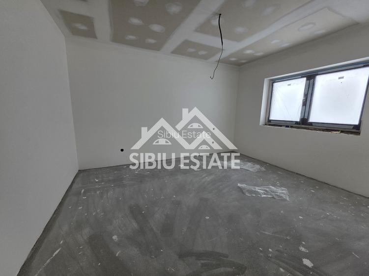 Casa individuala ,cu carport si pivnita, Calea Cisnadiei - 7