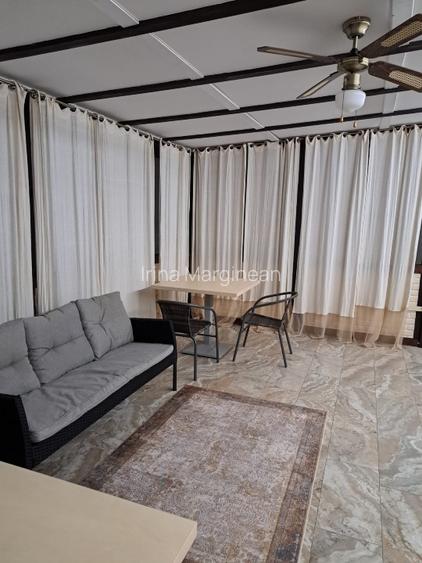 Vila la mare de vanzare  - 12