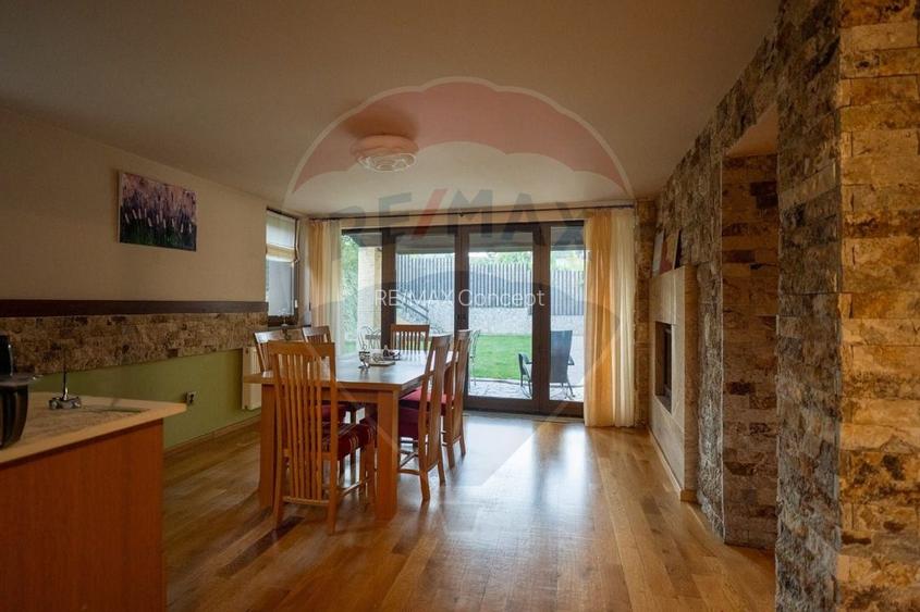 Vilă spectaculoasă de vânzare în Făget - 12