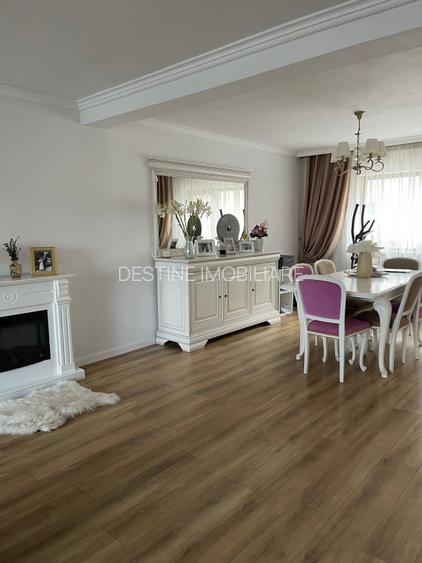 Casa spatioasa, panouri solare, Damila - 6