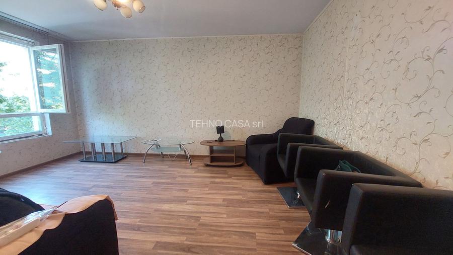 Apartament 4 camere , 2/4, Titan , Theodor Pallady, metrou 1 Decembrie - 3