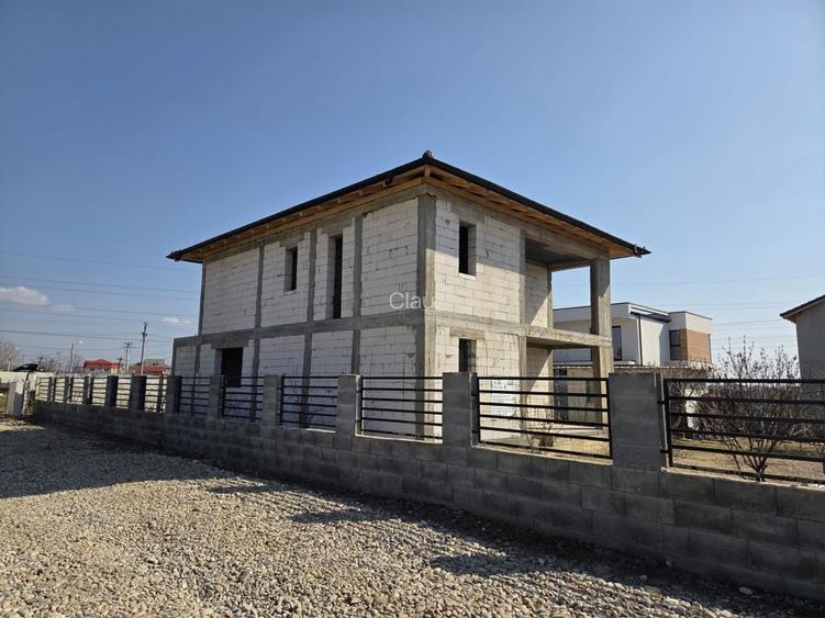 Casă si teren de vanzare - 4