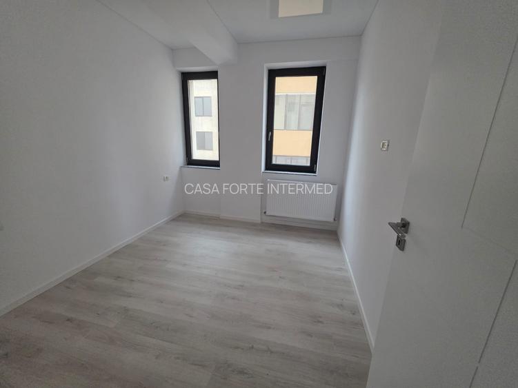 2 camere Campus - bloc nou, cu vedere la lac 118000 euro - 9