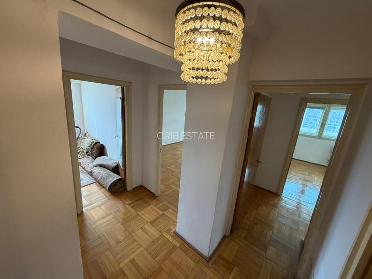 4 Camere Obor Blocul ALMO Metrou 2 Minute  - 2