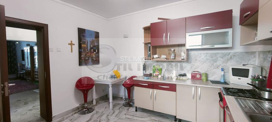 APARTAMENT ULTRACENTRAL , PIATA UNIRII, CUZA VODA 70 MP PLUS CURTE - 38