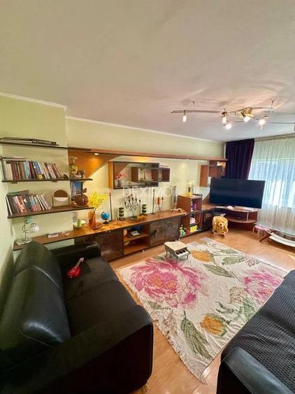 FAR-APARTAMENT CU 3 CAMERE DECOMANDAT MOBILAT CENTRALA GAZE - 3