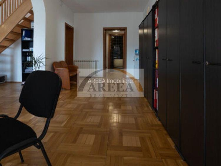 Vila cu 750 mp utili si teren de 1.480 mp in Erou Iancu Nicolae - 19