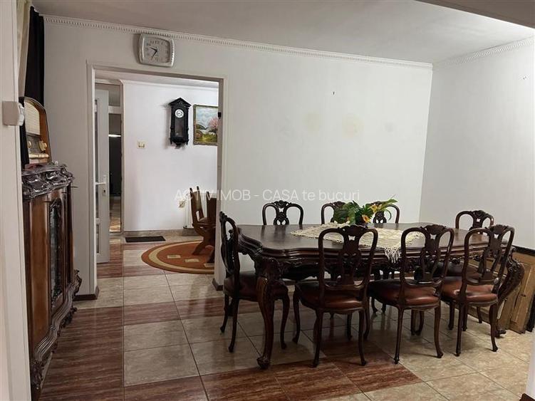 Lugoj, Casa 8 Cam., La Cheie,  str. Marasesti - 14