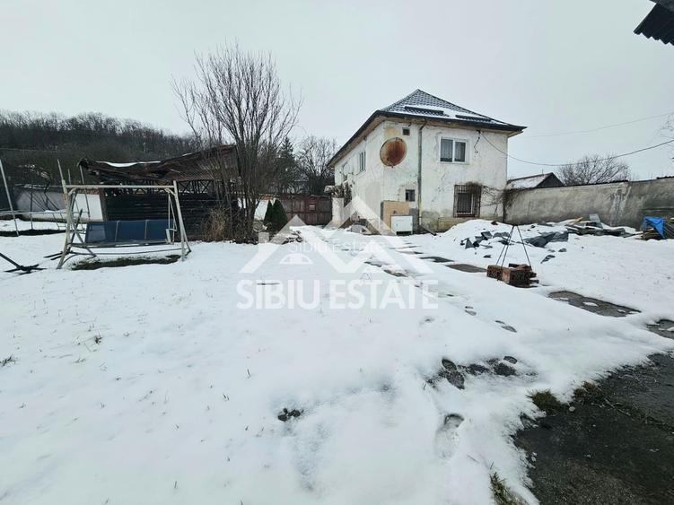 Casa Sibiu la Nucet teren 2317mp - 11