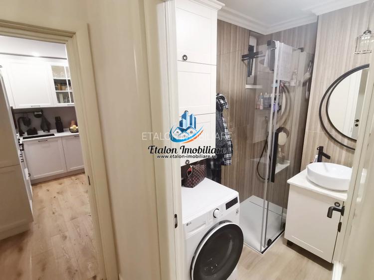 Apartament 3 camere semidecomandat, etaj 9, zona Spital - 9