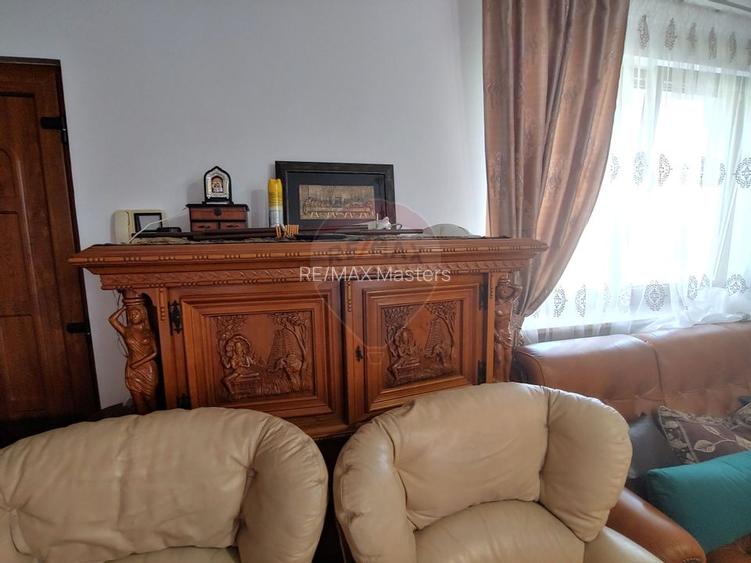 Casă / Vilă de lux cu 5 camere de vânzare în Vadu Moldovei, Suceava - 91