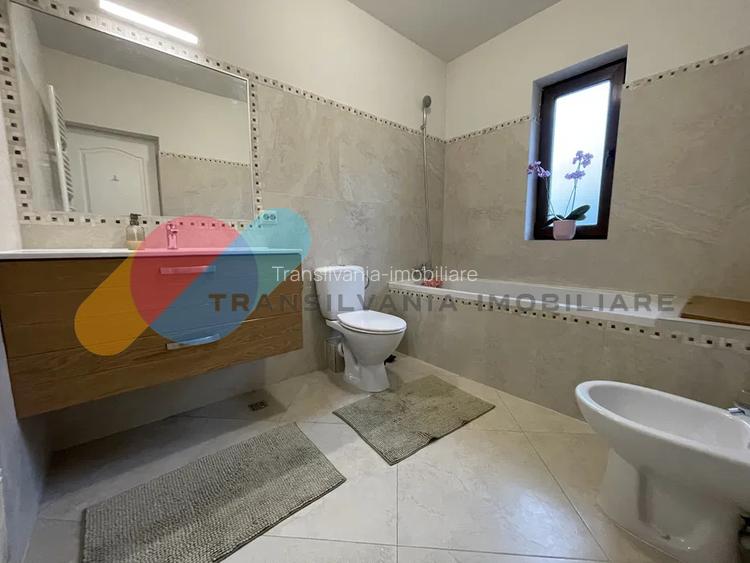 Casa 5 camere + living, utilata si mobilata modern + gradina - Zona Vivo - 5