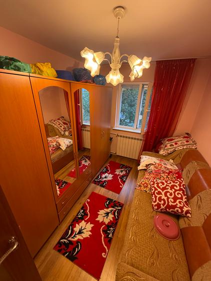 Apartament 3 camere semidecomandate Craiovita-Constantin Brancoveanu