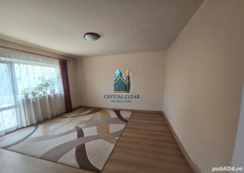 Apartament spațios cu 2 camere - zona Sântana de Mureș