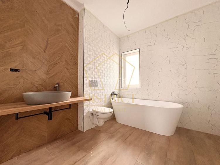 Duplex cu 4 camere, despărțit prin camera tehnica | Mosnita Veche - 12