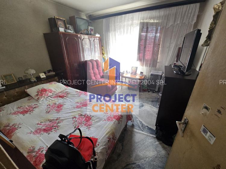 Apartament 4 camere, Ultracentral, etajul 1 - 2