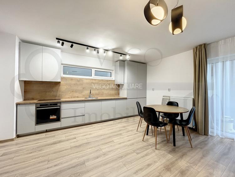 Apartament cu 2 camere, 55 mp, garaj subteran, aproape de Iulius Mall - 2