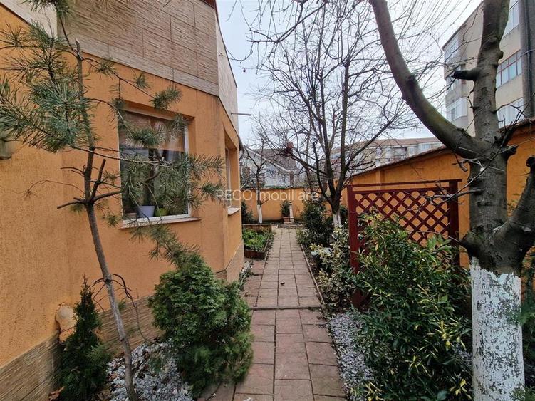 Casa P+M in zona Ciheiului, la 400 m de tramvai - 20