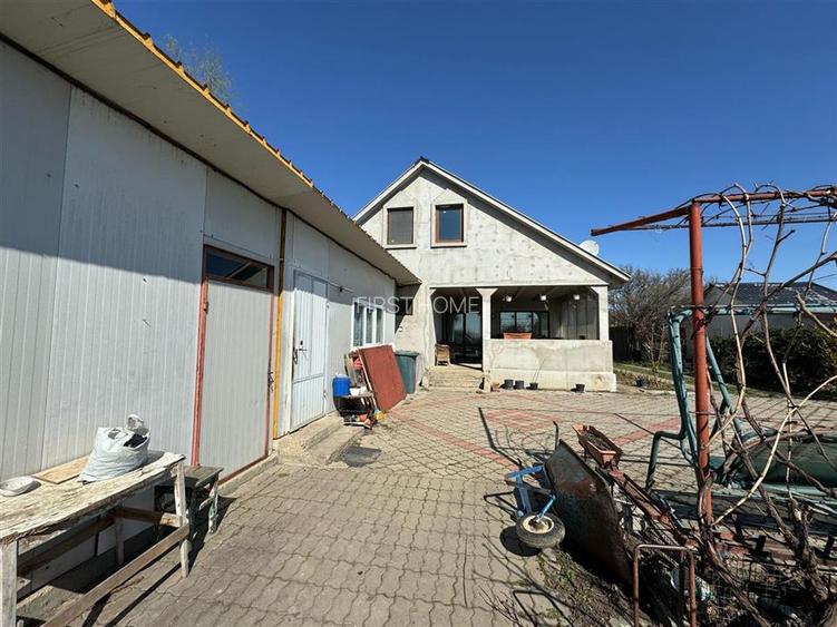 Casa pe structura metalica de vanzare in Focsani str Zabala 1C - 34