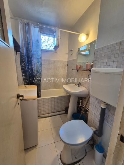 Drumul Taberei, vav liceul Eugen Lovinescu, 3 min metrou Raul Doamnei - 7