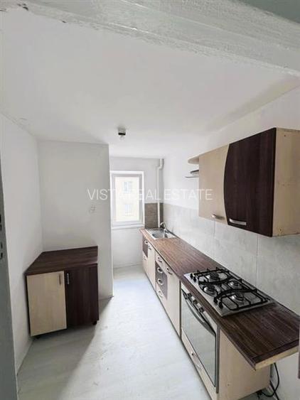 Apartament 2 camere, recent renovat,centrala proprie. Zona Sacele - 5