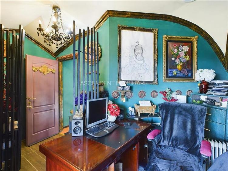 Resedinta impresionanta, vedere panoramica, Centru Istoric --  Drumul Poienii, B - 22