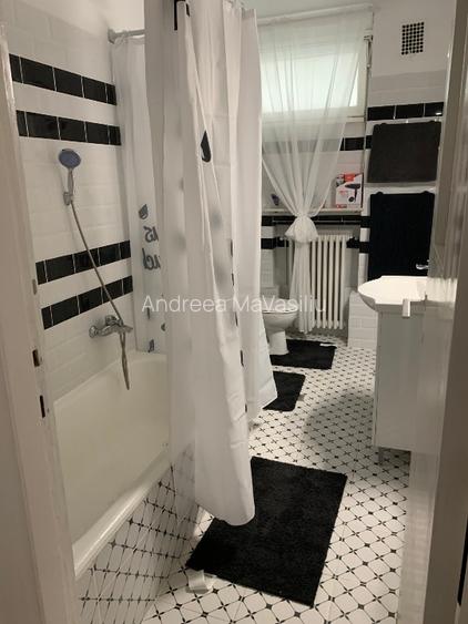 De închiriat – Apartament decomandat cu 4 camere, luminos, spațios, cu balcon  - 4