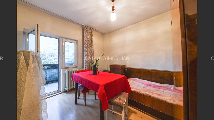 Apartament 2 camere | Intre Lacuri | De renovat!  - 3