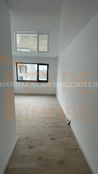 Casa moderna P+1, terasa generoasa, priveliste superba la lac - 11