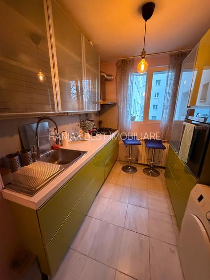 Titan - Nicolae Grigorescu - Scoala 195 - 10