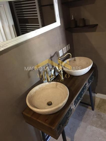 Apartament superlux ,ultracentral de inchiriat .