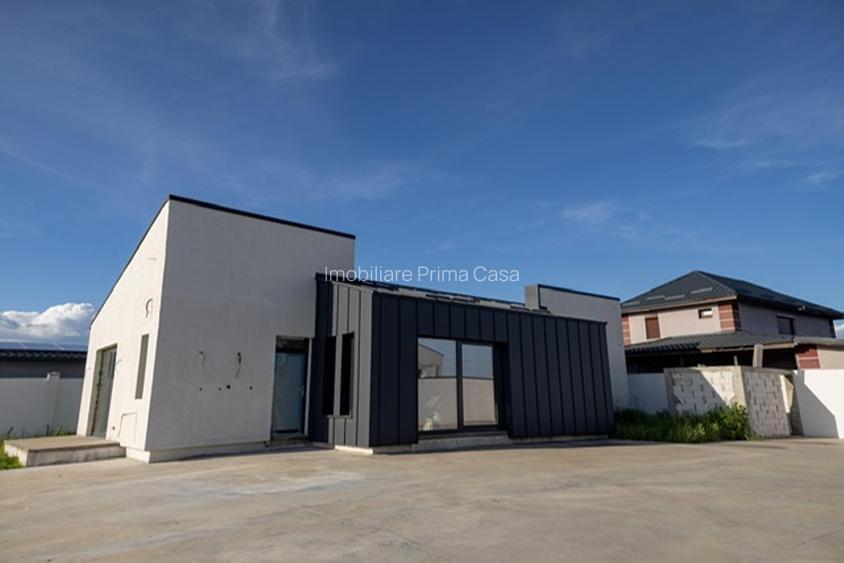 MOCIRA casa pe 1 nivel semifinisata 130mp utili cu teren 5.5ari! - 2