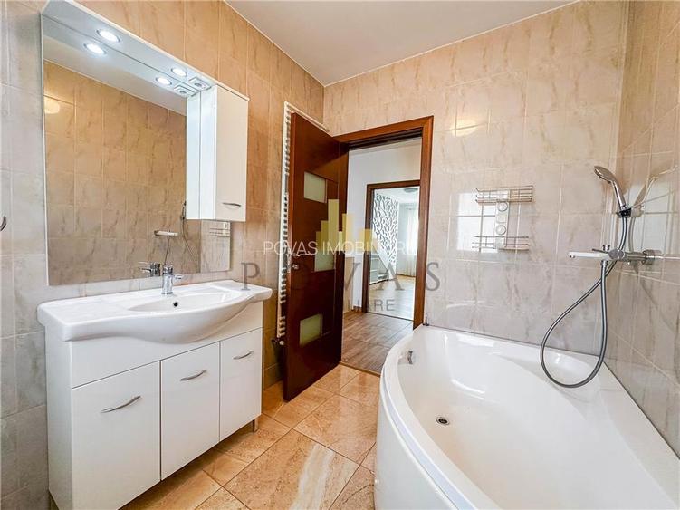 Inchiriere Casa Tunari 6 Camere - 31