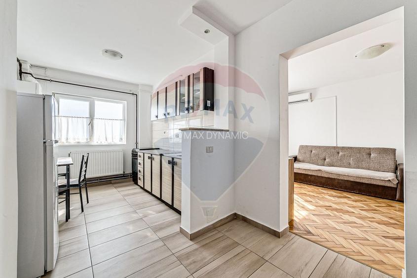 Apartament de vânzare cu 2 camere, P.ța UTA - 6