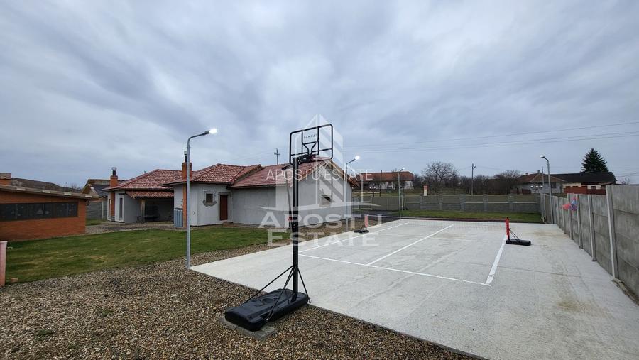 Casa individuala cu 4 camere,2 garaje si teren generos Pischia - 7