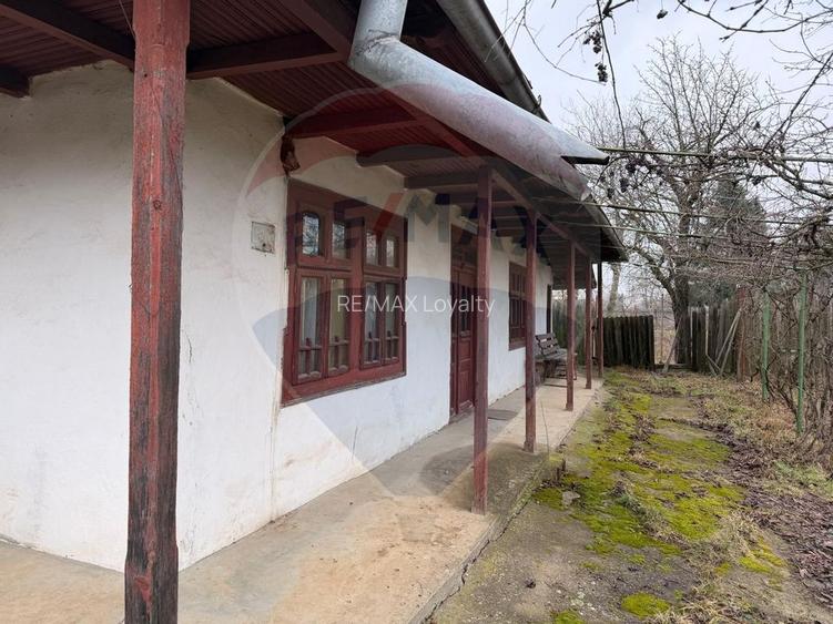 Casa cu teren 627 mp - 2