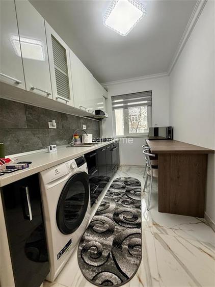 Chirie - Alexandru Cel Bun - 2 Camere Decomandat - Etaj 1 - 500 euro - 6