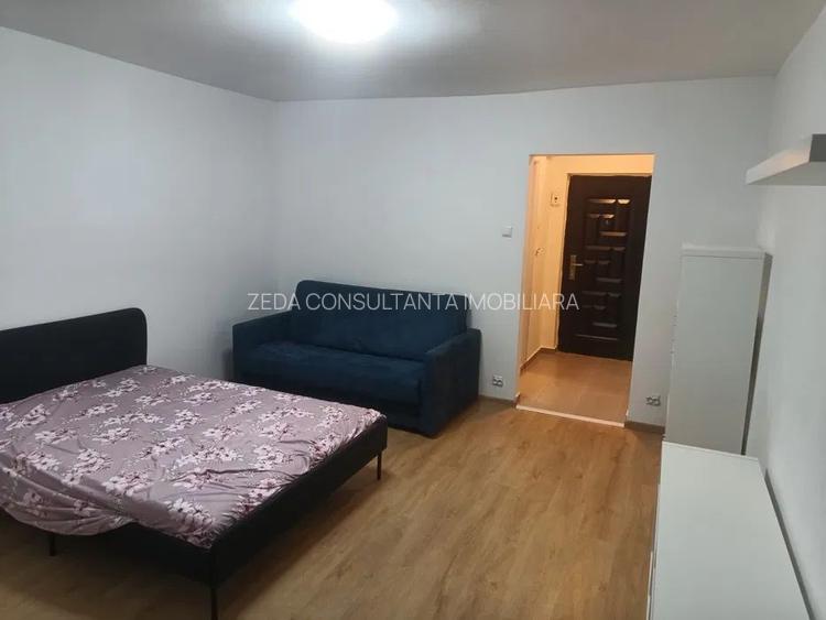 Garsonieră Titan –renovată 2025, Prima Inchiriere, 10 min Metrou Titan - 2