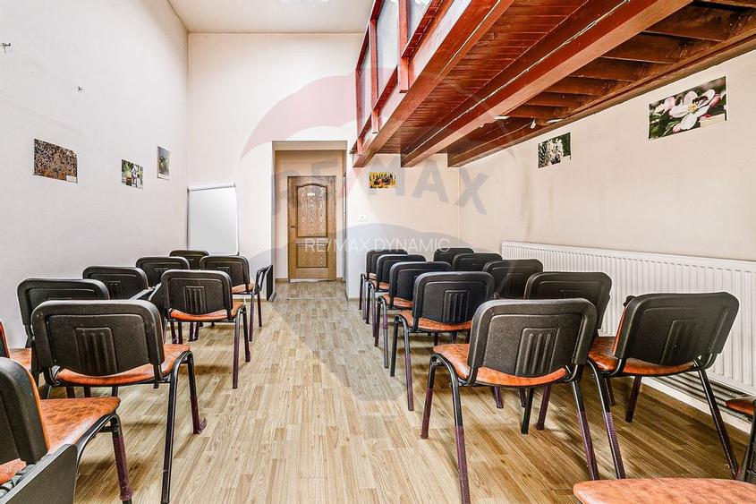 Apartament cu 3 camere de vânzare în zona Ultracentral - 8