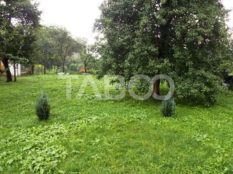 Pensiune la cheie 13 camere  15 locuri parcare si teren 3000 mp - 28