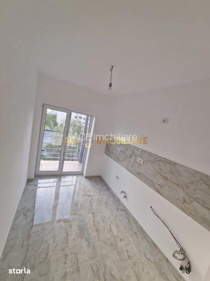 2 Camere de vanzare | Titan | Metrou | Centrala | Comision 0 - 10