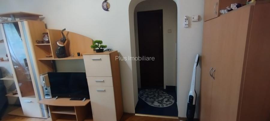 APARTAMENT 2 CAMERA, SEMIDECOMANDAT, MOBILAT SI UTILAT, PODU ROS - 8