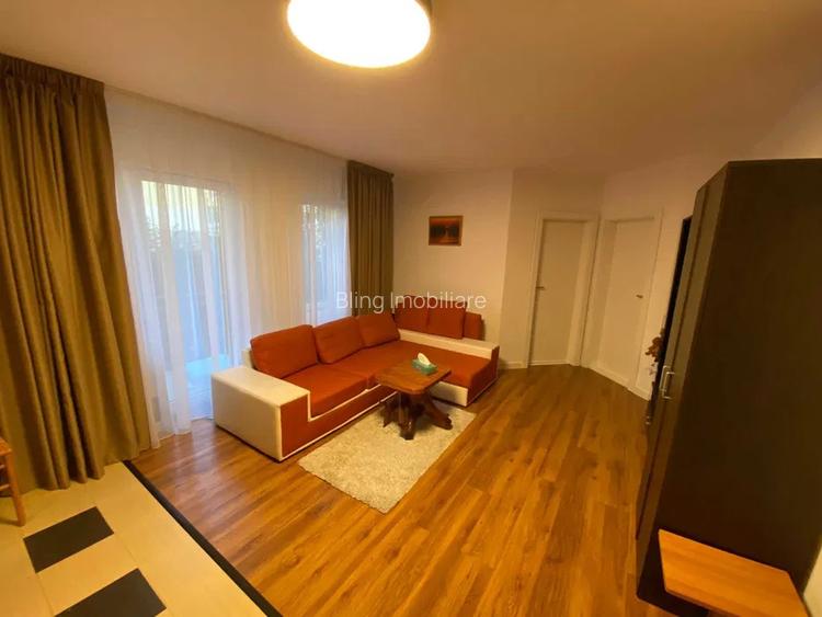 Apartament cu 3 camere, 56 mp, parcare, zona Terra - 2