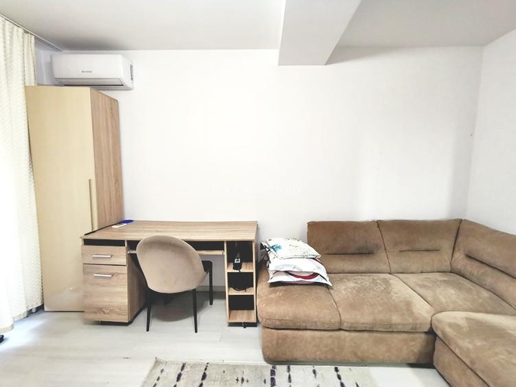 Inchiriere 2 cam Pacii  5 min metrou, bloc nou cu centrala proprie, parcare - 15