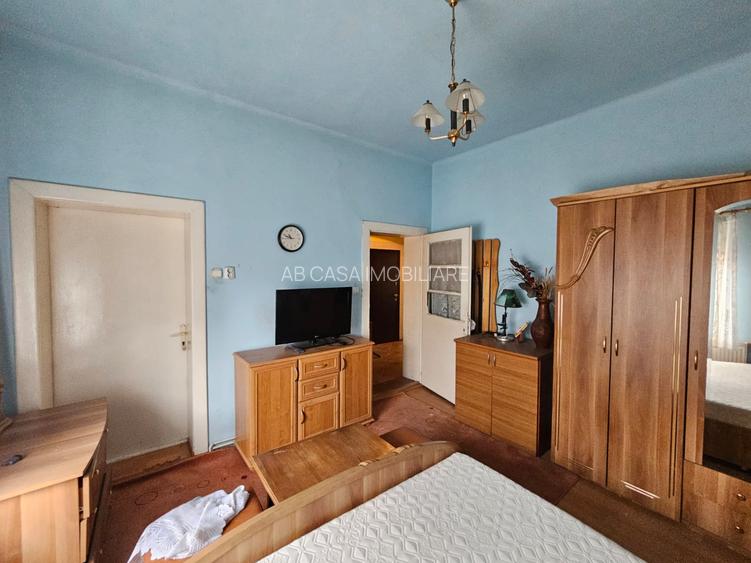 Ap în casă cu 2 ap, curte comună și grădină, C Bogdăneștilor, comision 0% - 5