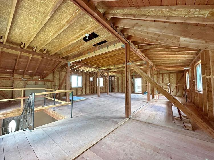 Vila cu priveliste deosebita de vanzare in Predeal - 20