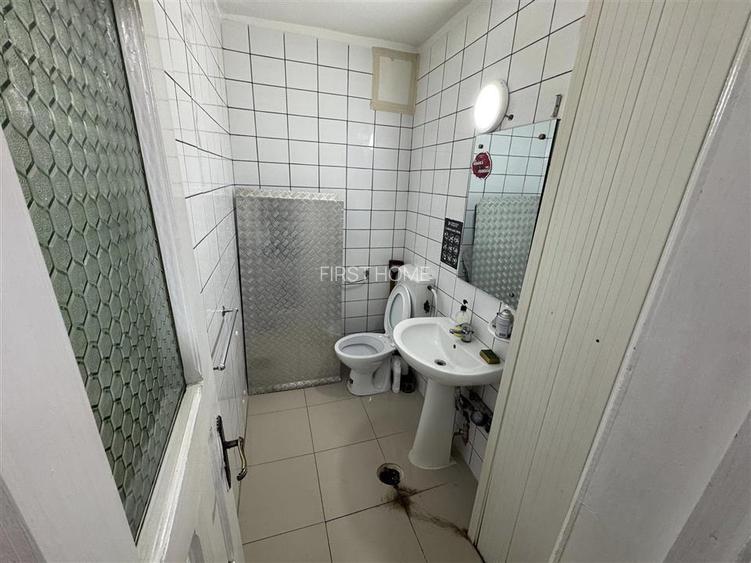 Spatiu Comercial Piata Moldovei Focsani - Fosta FARMACIE - 9