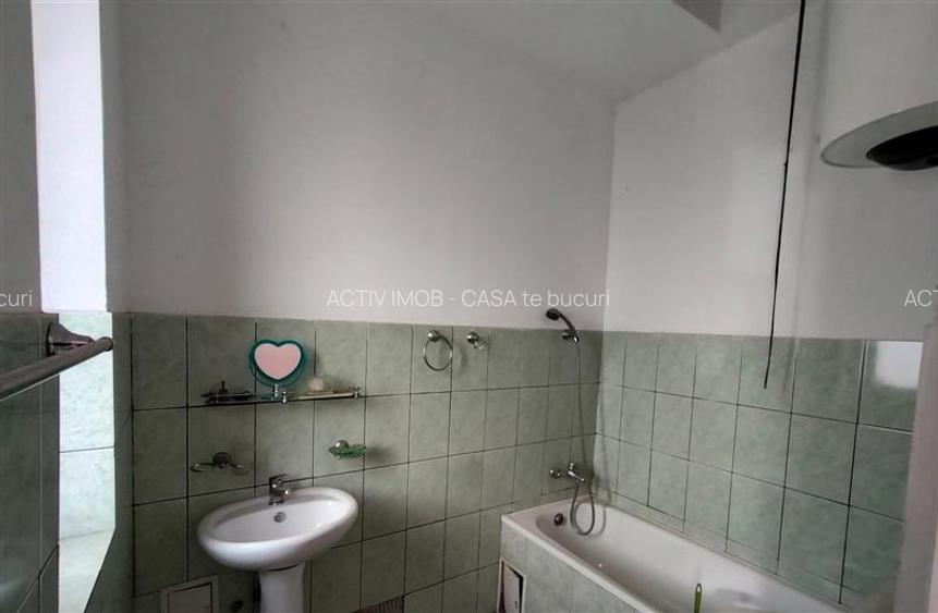 Resita Apt.la Curte Comuna, Zona Catedrala - 5